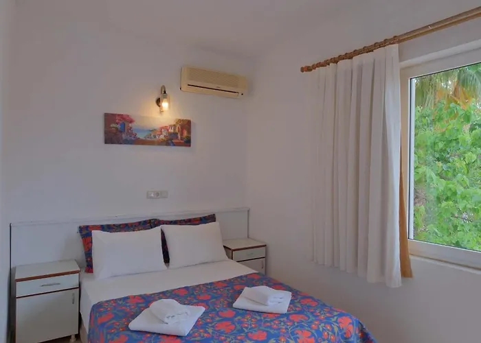 Adrasan Hotel *